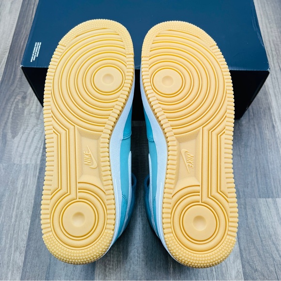 Nike Air Force 1 Mid PRM - Picture 5 of 8